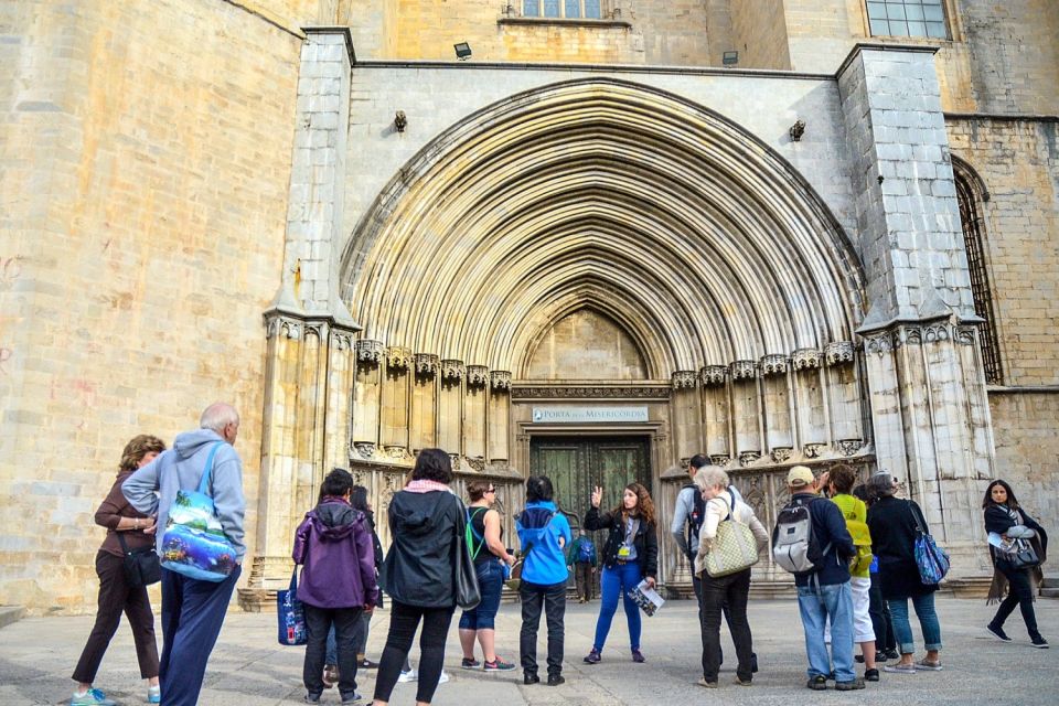 From Barcelona: Girona, Game of Thrones Tour - Game of Thrones Season Six Filming Spots: What You Should Look For