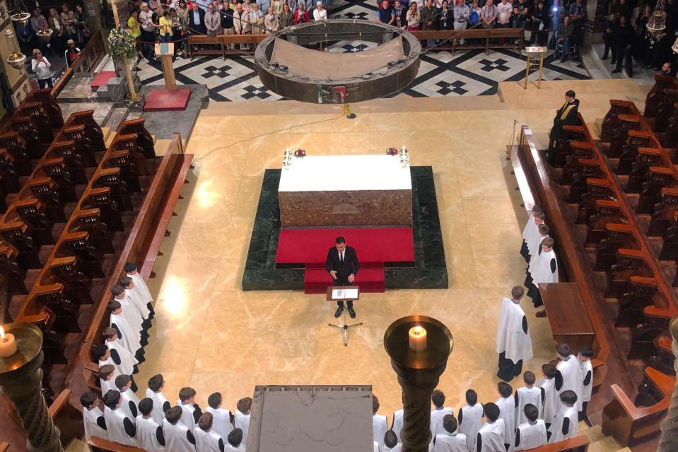 From Barcelona: Montserrat Private Day Trip With Pickup - Montserrat Boys’ Choir: Sundays work, Saturdays don’t