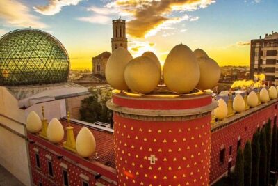 From Barcelona: Private Girona and Figueres with Dali Museum Tour - Girona Cathedral and the medieval Jewish Quarter walk