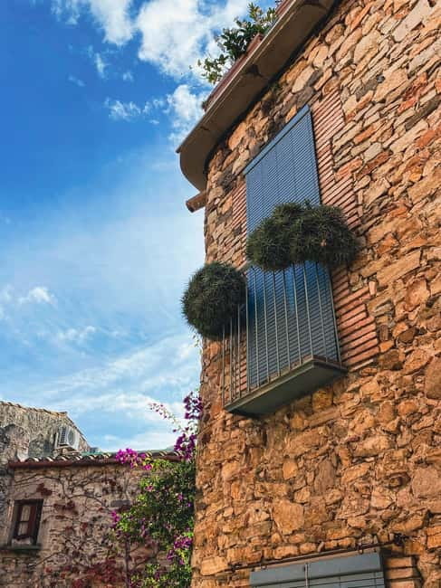 From Barcelona: Small-Group Tour Costa Brava & Dali Museum - Should you book this Costa Brava and Dalí day trip?