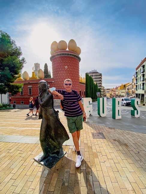 From Barcelona: Small-Group Tour Costa Brava & Dali Museum - Peratallada: a medieval town with wine, shopping, and stroll energy