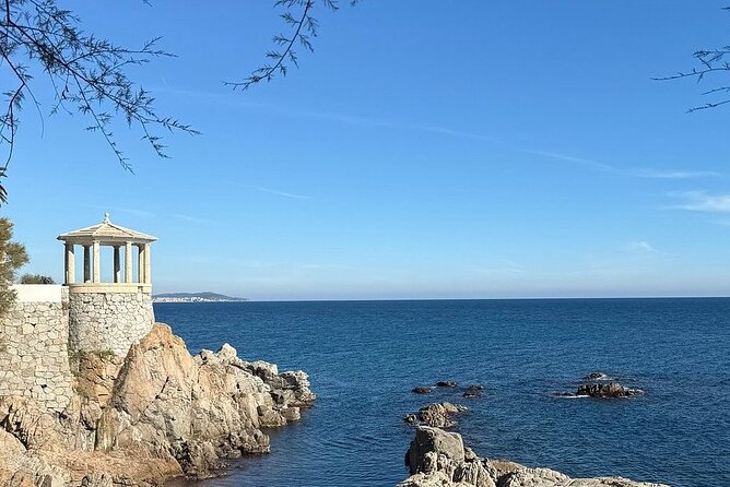 From Barcelona Tossa de Mar Half Day Tour - Vila Vella to Tossa Town: How the Medieval Walls Still Matter