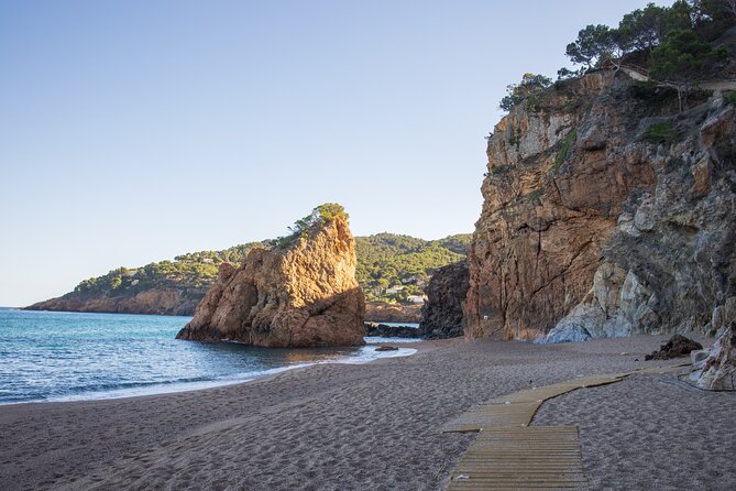 Full-Day Tour the Best of Costa Brava - Peratallada: medieval walls, moat views, and a 45-minute street stroll