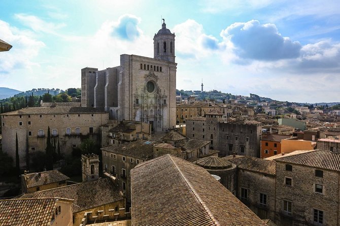 Game of Thrones: Medieval Girona Private Tour with Hotel pick-up - Getting picked up in Barcelona: your day starts without hassle