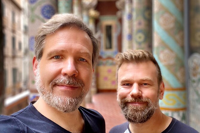 Gaudí and Barcelona Legends - Private Tour - Time, tickets, and walking pace: how the 2 hours really work
