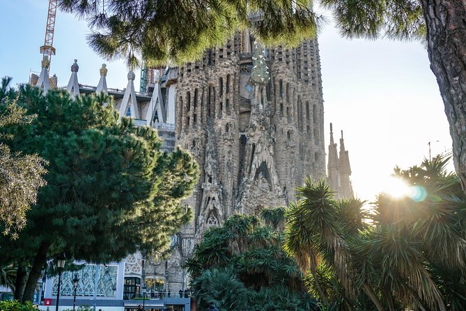 Gaudi and La Sagrada Familia Exterior Self-Guided Audio Tour - The biggest concerns to take seriously (and how to handle them)