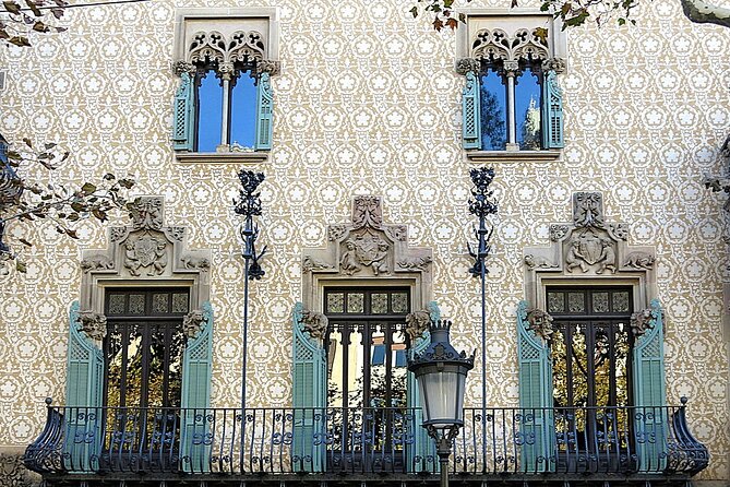 Gaudí and Modernism - Private Walking Tour - Why a Private Guide Changes the Whole Experience