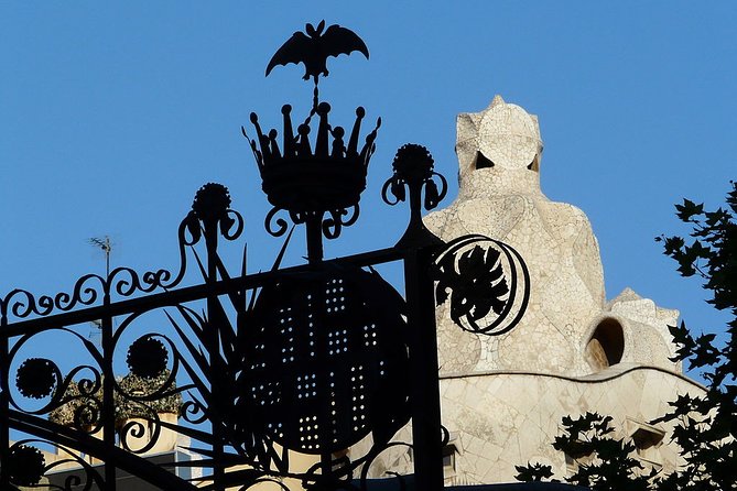 Gaudí and Modernism - Private Walking Tour - Passeig de Gràcia: Where the Catalan Bourgeois Dream Got Built