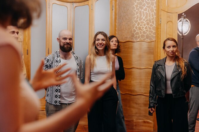 Gaudi Casa Batlló Pre Opening Tour &Skip-the-Line Sagrada Familia - Logistics that affect your experience (so you’re not surprised)