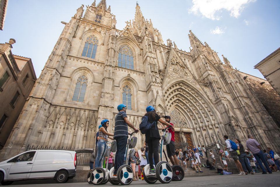 Gaudi's Barcelona 2-Hour Segway Tour with a Live Guide - Crossing the Arc de Triomf: a quick uptown shift that feels like a reset