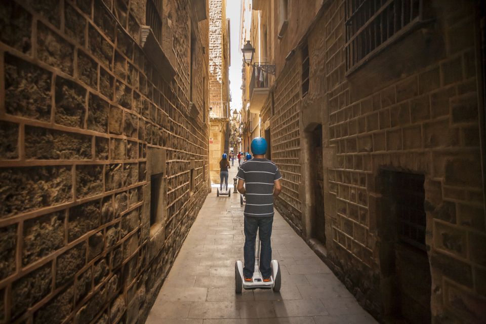 Gaudi's Barcelona 2-Hour Segway Tour with a Live Guide - Baronry Gòtic streets: a guided photo-stop that teaches you how to look