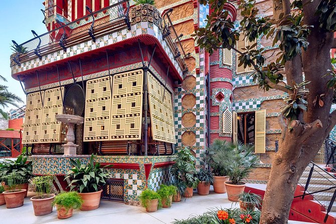 Gaudi´s Casa Vicens Guided Tour - 1.5 hours with a max of 15: why the timing actually works