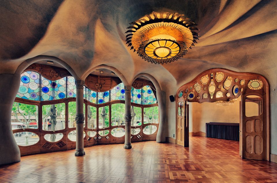 Gaudi's Masterpieces Private Tour in Barcelona - La Pedrera (Casa Milà): Five Floors of Gaudí and Those Corkscrew Chimneys