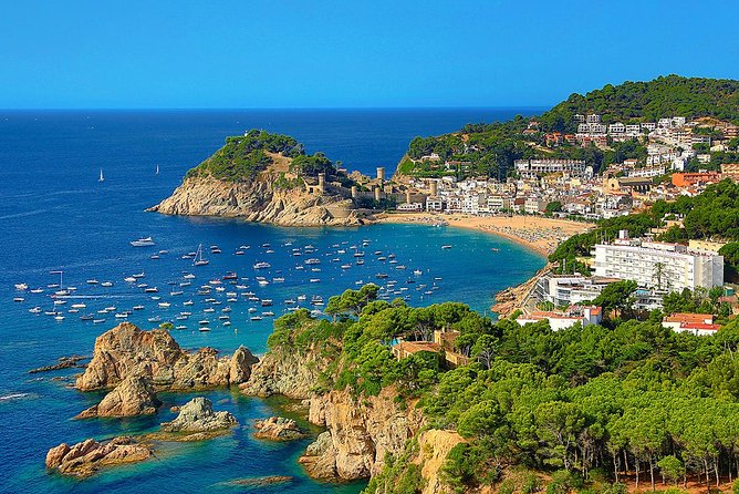 Girona and Costa Brava Private Tour with Pick-up from Barcelona - El Call (Jewish Quarter): narrow streets with real stories