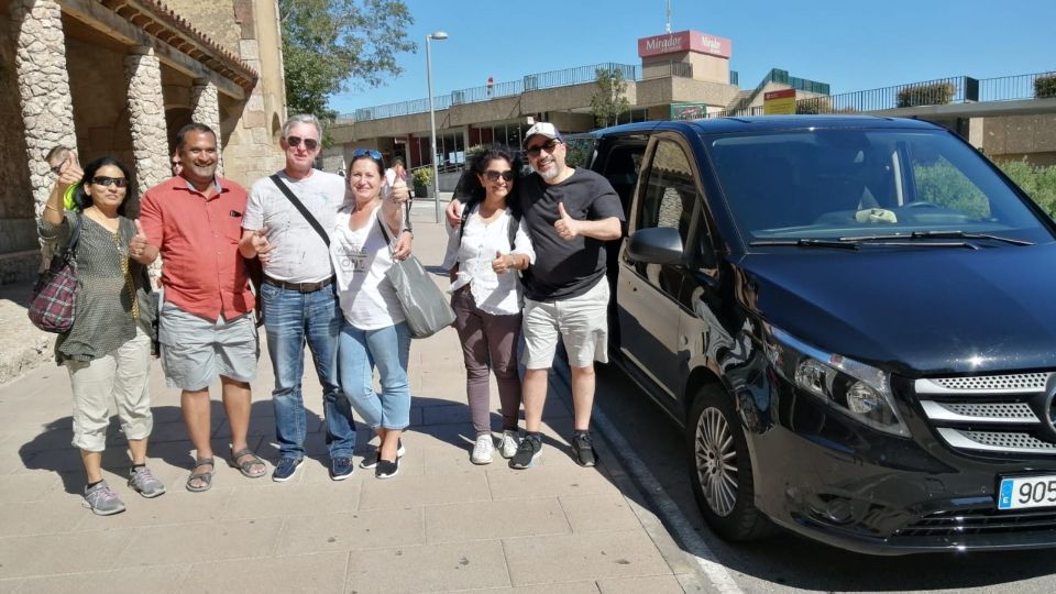 Girona and Figueres Full-Day Tour with Hotel Pick Up - Hotel Pickup and the Ride Out of Barcelona