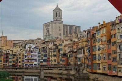 Girona, Costa Brava and Medieval Village from Barcelona - Girona Free Time: Shop, Photograph, and Find Your Own Rhythm