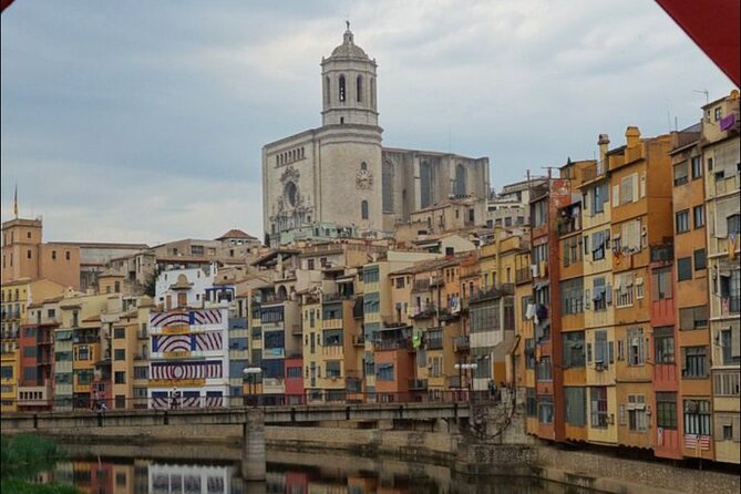 Girona, Costa Brava and Medieval Village from Barcelona - Girona Free Time: Shop, Photograph, and Find Your Own Rhythm