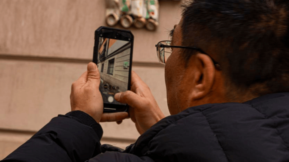Gothic Quarter and Born District: Photographic Workshop - Plaza Sant Felip Neri, Sant Jaume, and del Rei: where framing meets politics