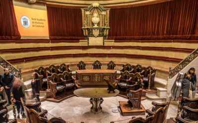 Guided Tour at Catalonia's Royal Academy of Medicine - The 50-minute flow: what happens during your guided tour