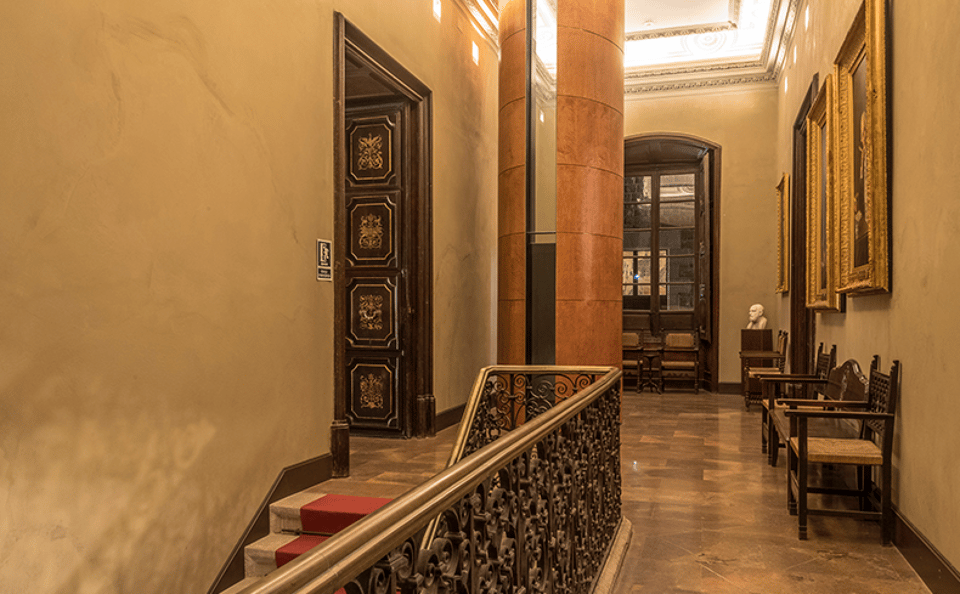Guided Tour at Catalonia's Royal Academy of Medicine - Walking the Academy halls: architecture as a medical timeline