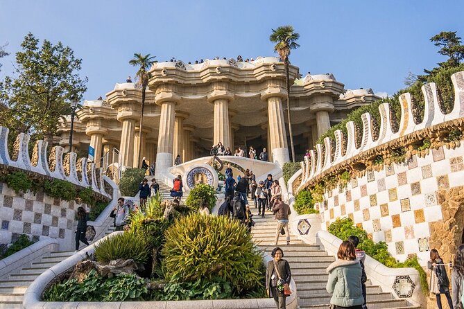 Guided Walking Tour in Park Güell and Sagrada Familia - The 6–7 hour Gaudí hit: how the Park Güell + Sagrada day works