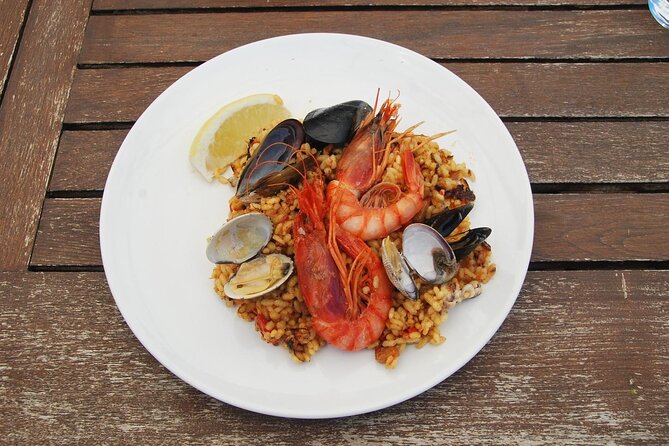 Hands-on Fideua or Paella Class in Barcelona in a Local's Home - Diet Needs and Allergies: Clear Options, Tell Them Up Front