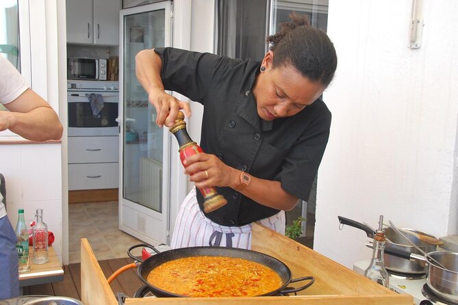 Hands-on Fideua or Paella Class in Barcelona in a Local's Home - Who This Private Paella Class Is Perfect For