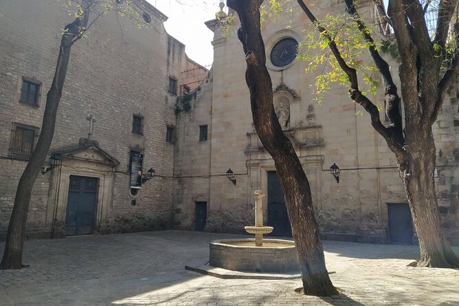 Hidden Barcelona - Stop 5: Casa de l’Ardiaca turns a courtyard into a story machine