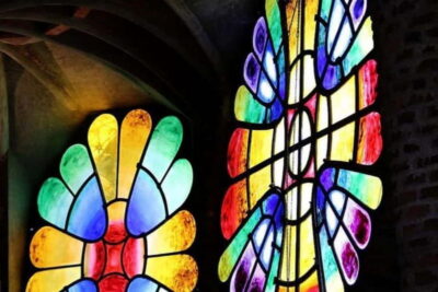 Highlights Guided visit to Gaudi's Crypt and Colonia Güell - Colònia Güell: walking inside a modernist industrial world