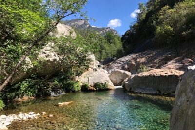 Hike to Secret Waterfalls of the Pyrenees Mountains, From Barcelona & Girona - Following the Path of Valencians: turquoise pools, gentle focus