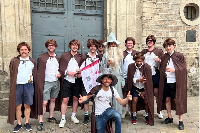 HistARy: Guided tour of the Gothic Quarter with Augmented Reality - Archivo Historico de la Ciudad de Barcelona and Casa de l’Ardiaca details