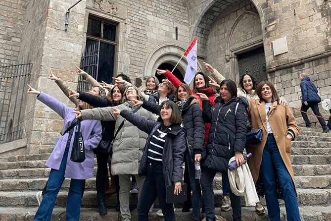 HistARy: Guided tour of the Gothic Quarter with Augmented Reality - Plaça de Sant Felip Neri: facial marks and hidden secrets