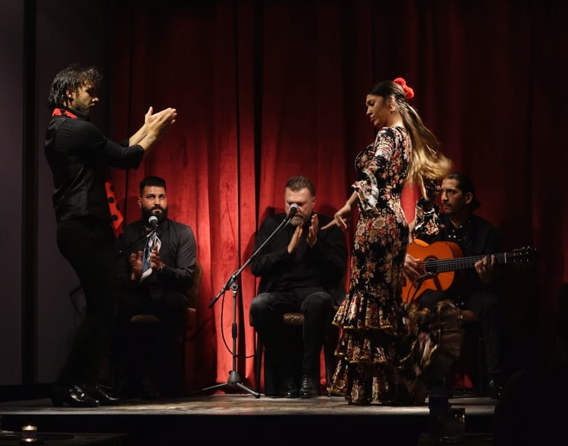 Intimate Authentic Flamenco Show in Barcelona at Casa Sors - The one-hour flamenco show: dance, voice, and live Spanish guitar