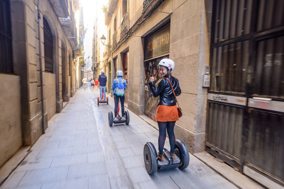 Intro Segway Tour Barcelona 1h - Montjuic Hill in the mix: why the hill matters for orientation
