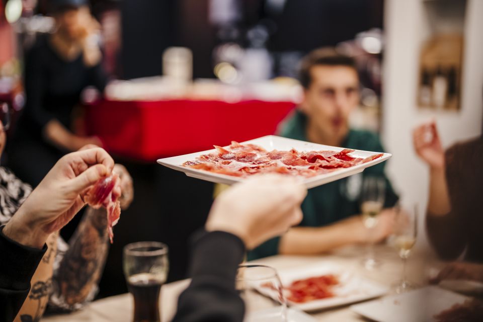 Jamón Experience Master Plus: Ham, Wine & Cheese Tasting - Wine and cava pairings: what to expect from the included pours