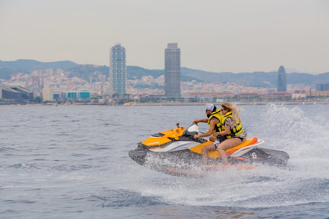 Jet Ski Rosman Barcelona - Jet Ski Rosman at Port Ginesta: a fast way to see Barcelona from the water