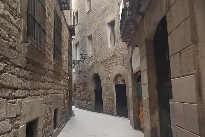 Jewish tour by Jewish Guide in Barcelona - Meeting at Plaça de Sant Jaume: Easy Start, Central Location