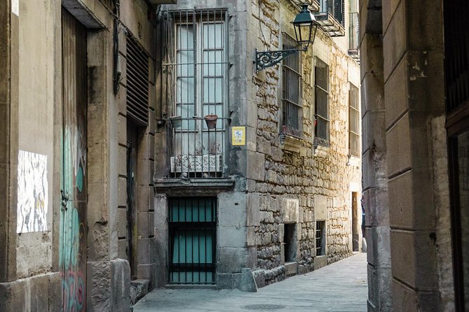 Jewish Walking Tour Barcelona by Expert Jewish Guide 2h - Key Things That Make This Tour Worth Your Time