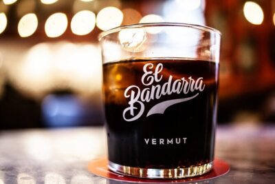 La Barceloneta Tapas & Wine & Drinks Tour in Barcelona - A guide who keeps you moving (and laughing)