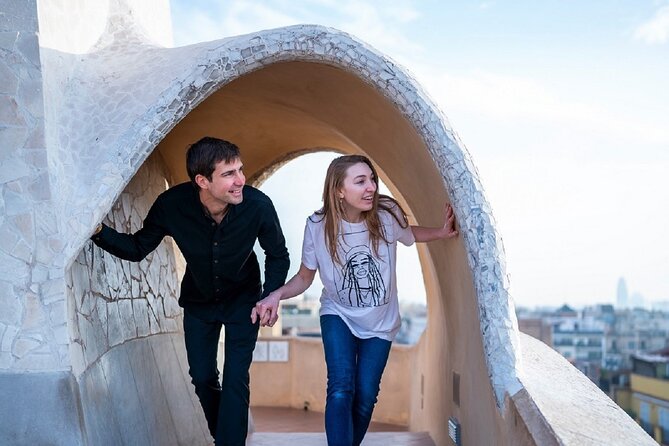 La Pedrera Guided Tour with Fast Track Access - Whale Attic: Those 270 Catenary Arches