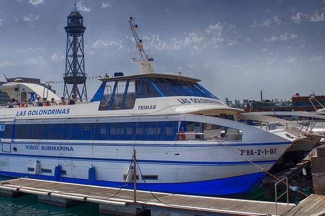 Las Golondrinas Barcelona 60-min Boat Tour - A 60-minute harbour cruise that fits real vacation schedules