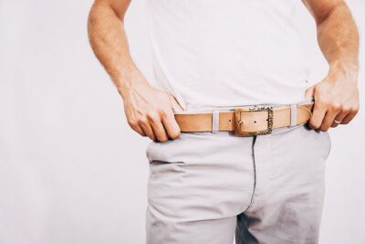 Leather Goods Workshop: Create and Design Your Belt - Leather Finishing: Edges and Rivets Are Where Craft Shows
