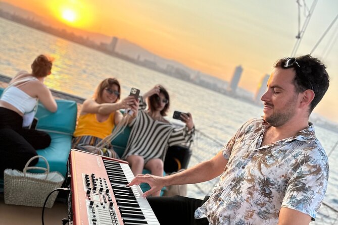 Live Music & Sunset Wooden Boat in Barcelona - A 90-Minute Barcelona Sunset Sail From Port Vell