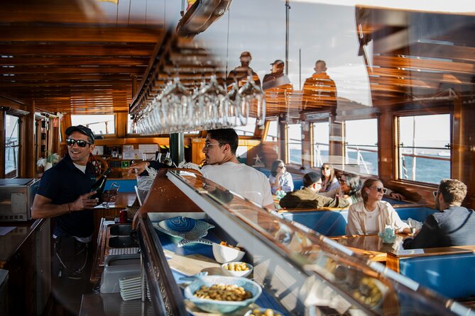 Live Music & Sunset Wooden Boat in Barcelona - Who This Sunset Cruise Fits Best