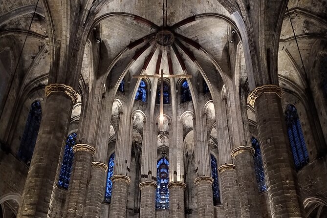 Luca’s Hidden Old Barcelona: the Gothic and El Born Tour - Santa Maria del Mar: The Church People Actually Care About