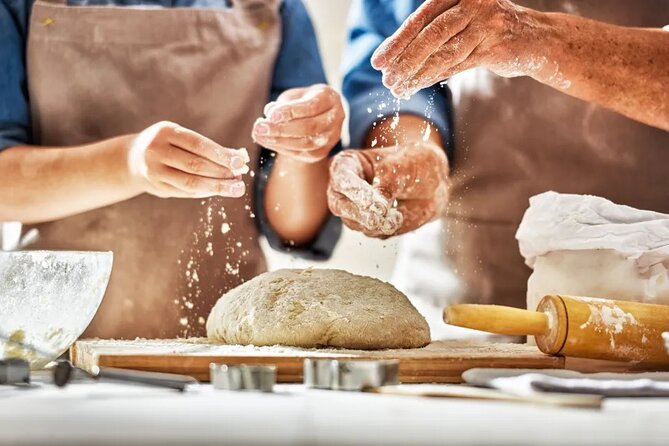 Make fresh pasta and Italian aperitivo In Barcelona - Where the class starts: Foodies Xp in Sant Martí