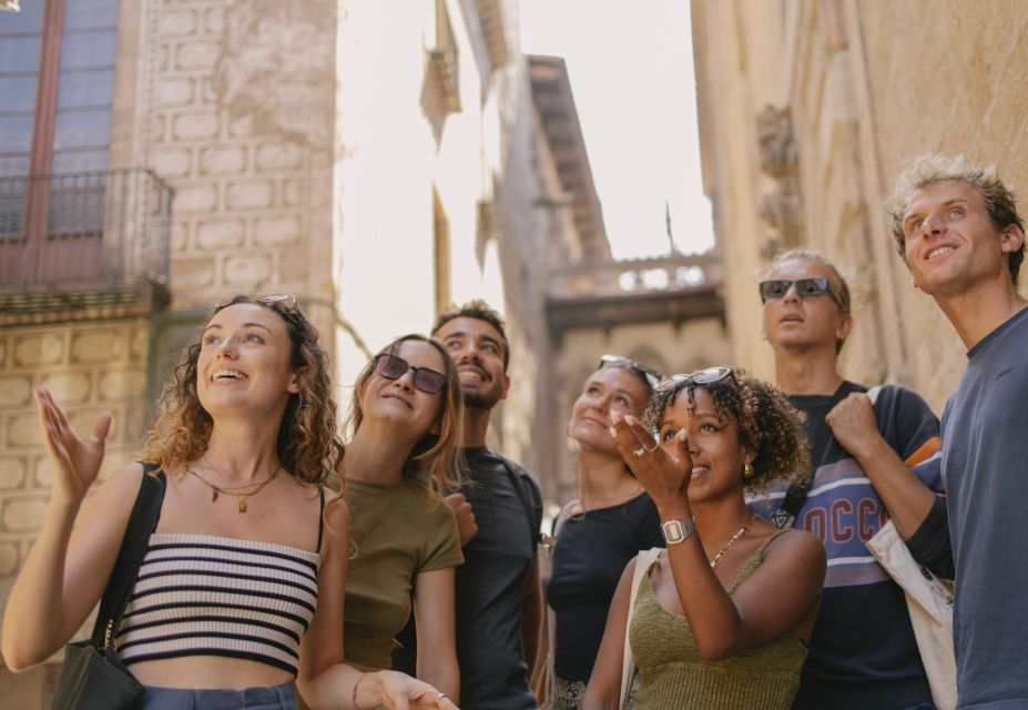 Marvels of Barcelona Walking Tour - Barcelona Cathedral and La Casa de l’Ardiaca: what you’ll see (and what you won’t)