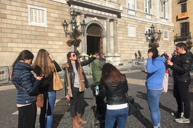 Max 6 People Full-Day Tour Barcelona, Sagrada Familia, Parc Guell - Who This Tour Suits Best