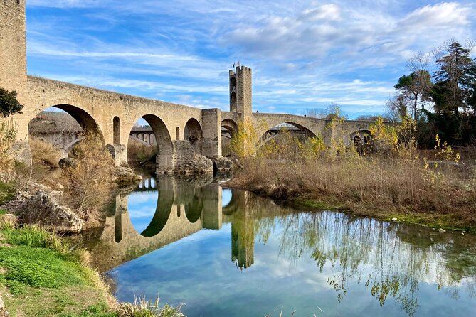 Medieval Towns and Nature Parks Exclusive Trip with Pickup - Group size, timing, and the walking-pause balance