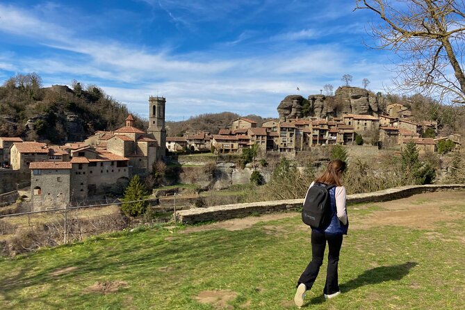 Medieval Towns and Nature Parks Exclusive Trip with Pickup - Practical tips: how to get the most out of every stop